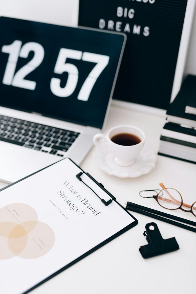 How Entrepreneurs Can Build a Strong Brand in the Digital Age