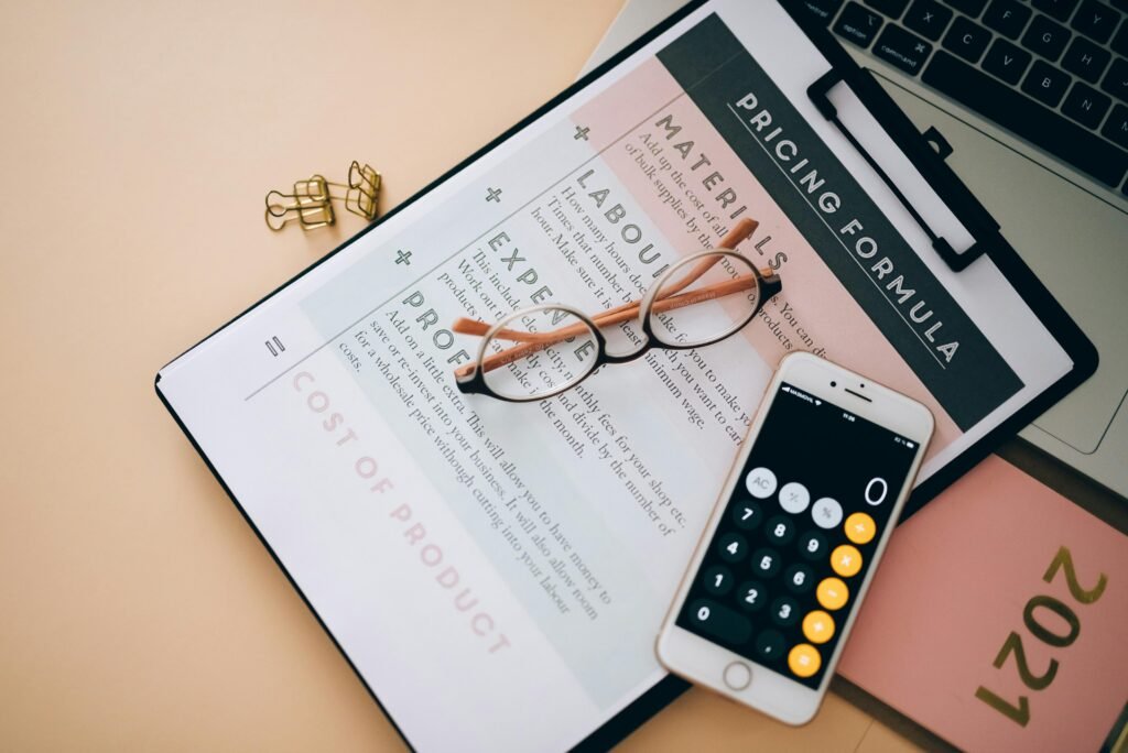 how small businesses can compete using low-cost marketing strategies