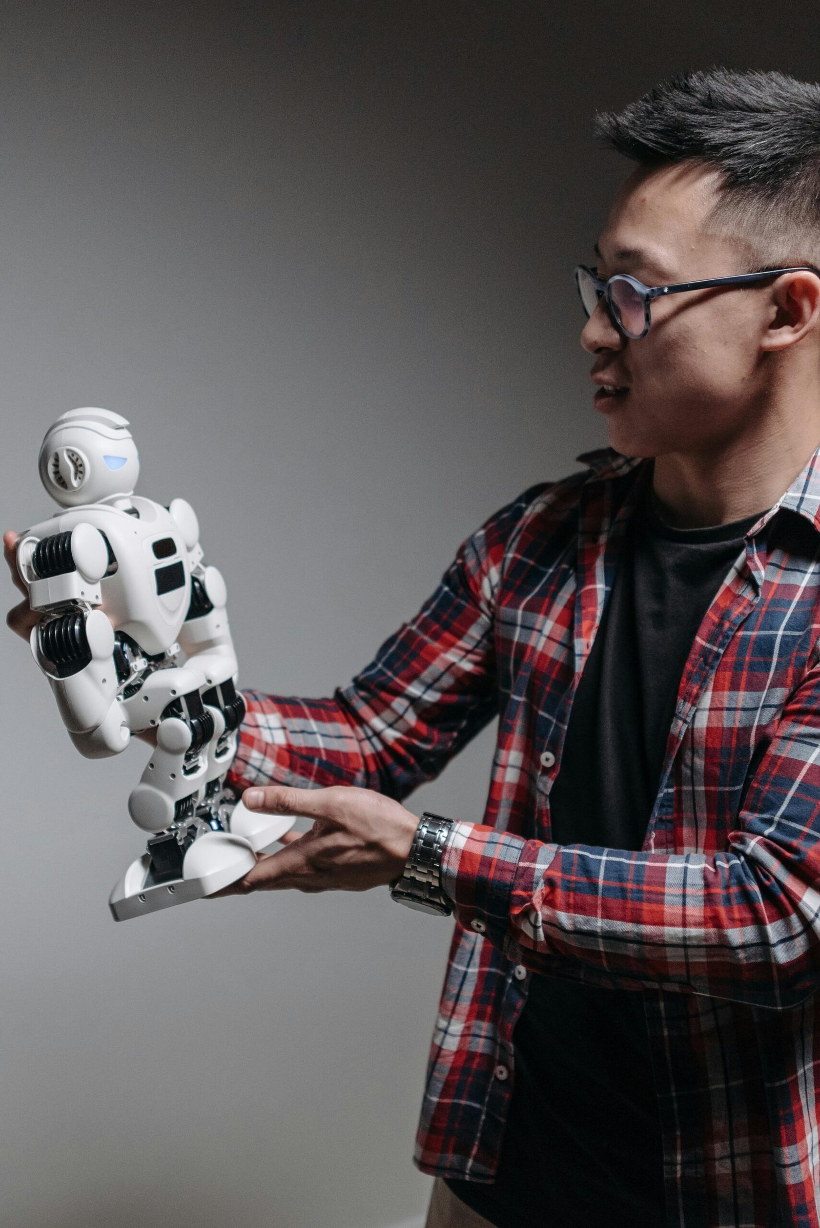 Artificial Intelligence in Everyday Life: How AI Technology Is Changing the World