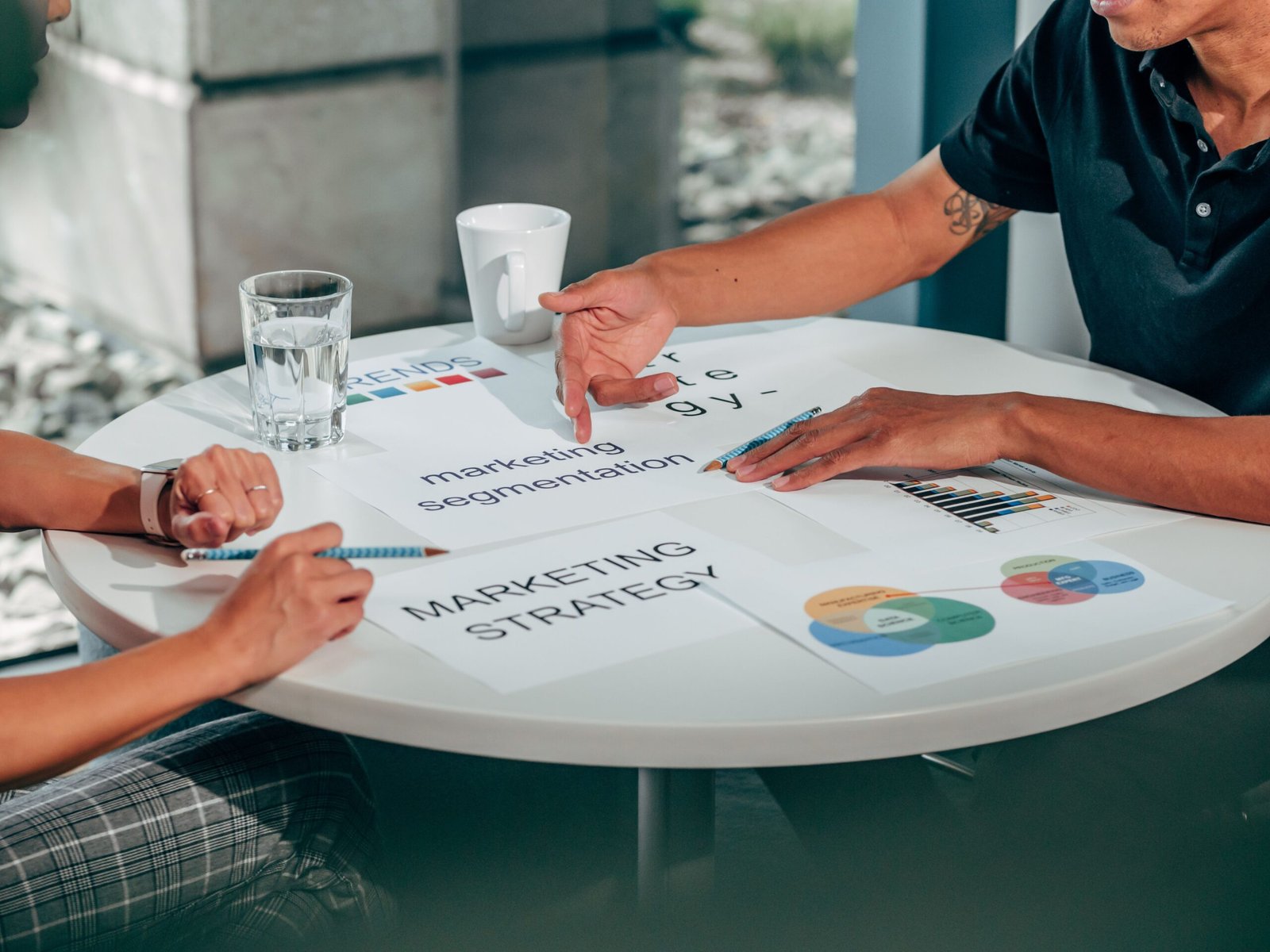 Marketing: A Complete Guide to Building a Successful Marketing Strategy