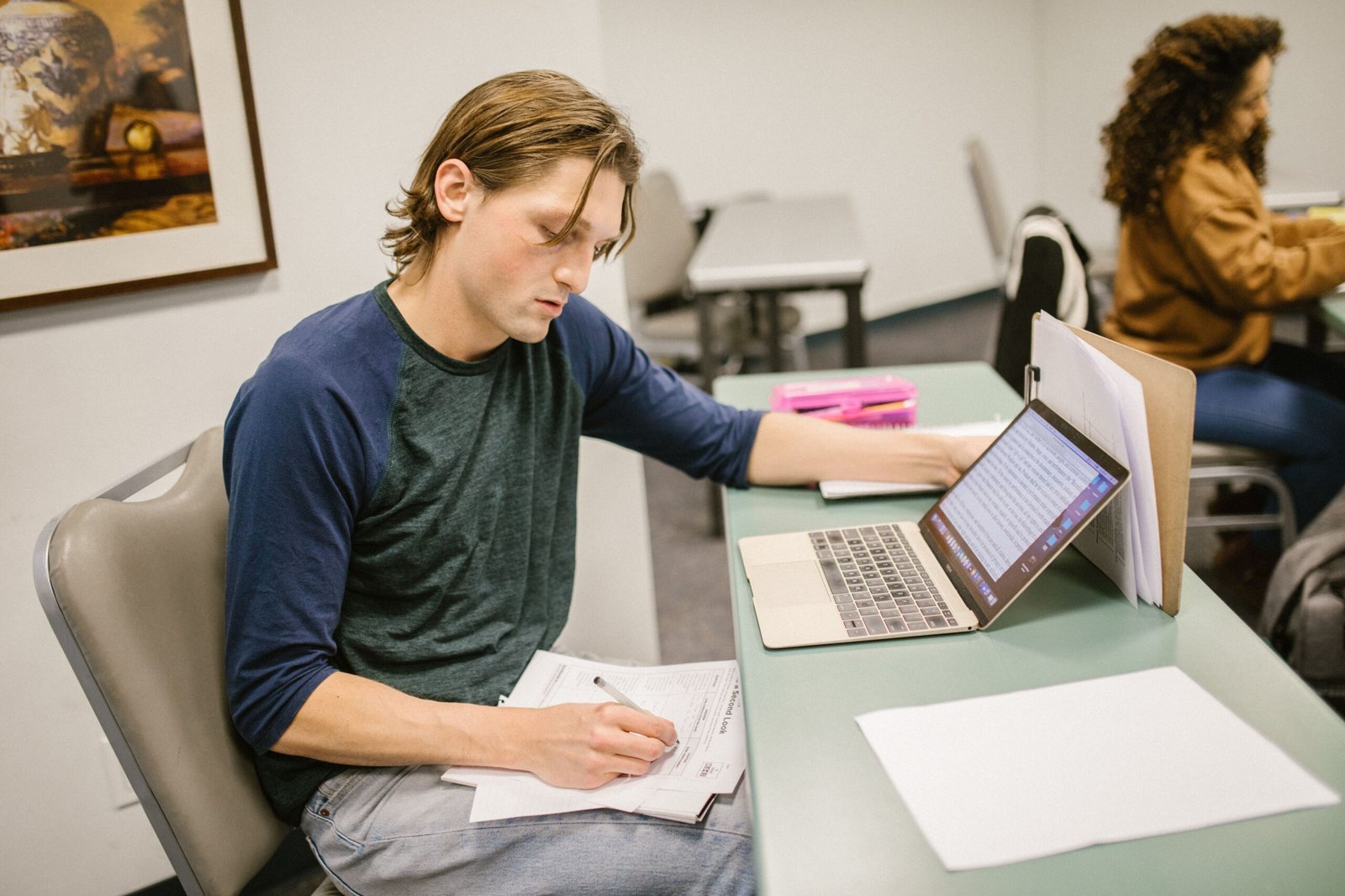 AI Writing Tools Explained: How They Work and How to Use Them Effectively